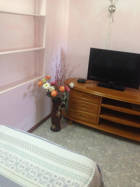 Lotus Apartments Pereybere Beach Εξωτερικό φωτογραφία
